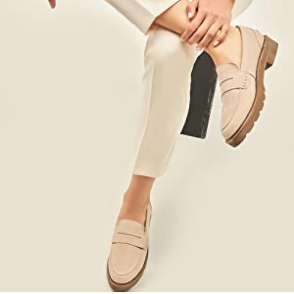 Anne Klein Emmylou Beige Suede Leather Platform Penny Loafer Size 7.5